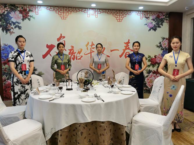 匠心铸就梦想，技能点亮人生——我校酒店管理专业毕业生在辽宁省职工技能大赛中荣获佳绩